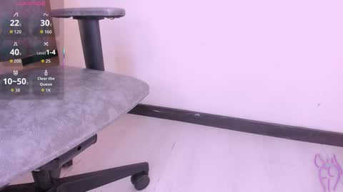 maia_520 online show from March 24, 6:46 pm