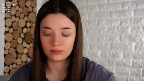 Lucy online show from September 29, 2:27 am