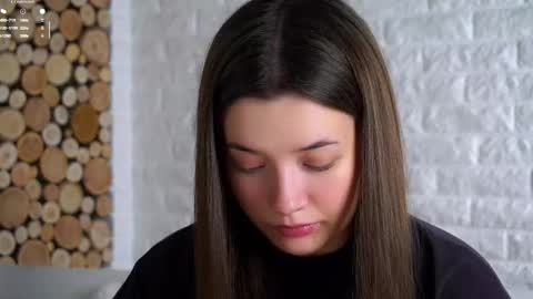 Lucy online show from November 13, 3:05 am