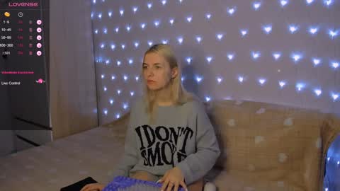 Your kitty online show from February 11, 2:35 am