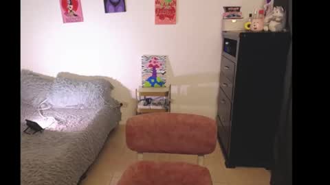 maily online show from September 23, 6:17 pm