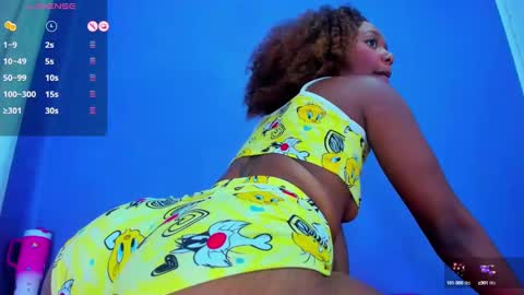 Mailyn online show from March 5, 8:55 pm