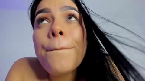 mai  online show from March 27, 7:25 pm