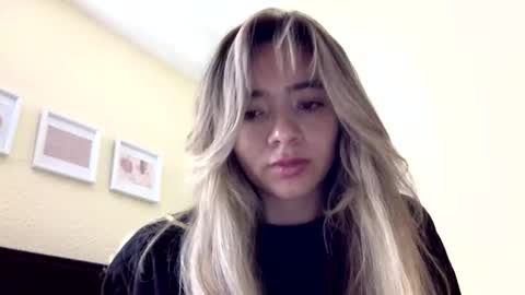 majo_gomezz online show from April 4, 2:43 am