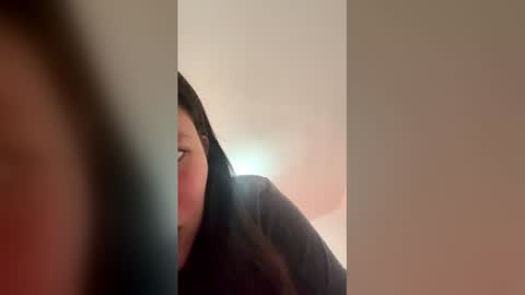 Amy online show from April 17, 9:39 pm