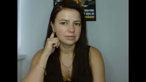 make_mesmile online show from September 12, 6:25 am