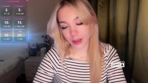 maksisisia online show from November 16, 5:35 pm