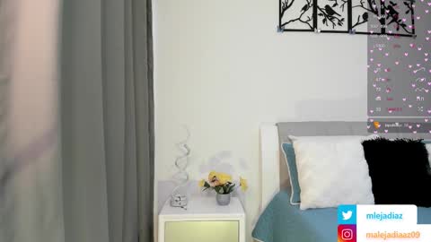 Maleja Diaz online show from February 19, 2:55 pm