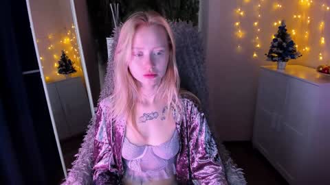 Malena online show from December 29, 10:34 am