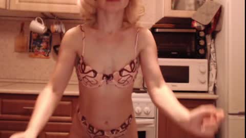 Malena online show from December 12, 10:31 pm