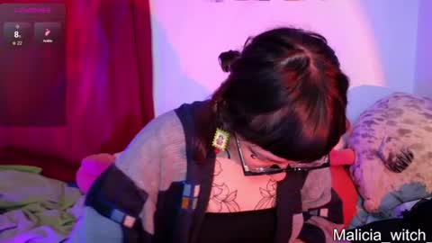 Mar  Alicia     Rosie  v A L I C I A W I T C -  Meg Cherie online show from August 5, 4:30 am