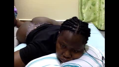 mamasita2023 online show from October 10, 2:05 am