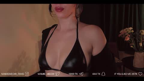 Your Miss Alice  online show from April 15, 6:19 pm