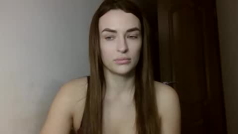 MandiBrooks online show from November 4, 12:32 pm