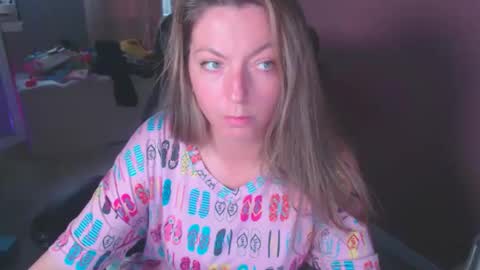 MandyBabyXXX online show from March 20, 12:15 am