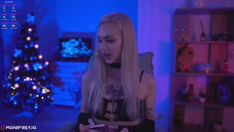 Amelie online show from January 11, 11:24 pm