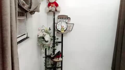 maniniyot69 online show from October 13, 11:02 am