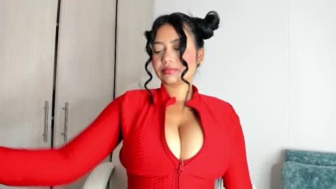 MANUELA online show from November 23, 4:08 pm