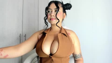 MANUELA online show from October 4, 3:38 pm