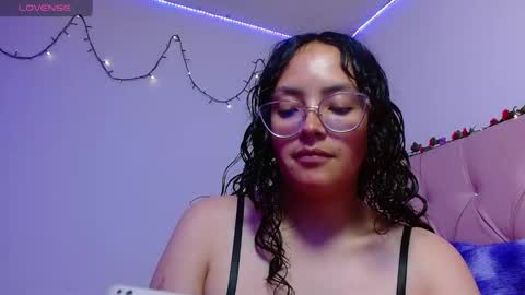 Manu  online show from December 1, 10:23 pm