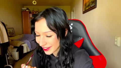 Emma online show from June 4, 6:18 am