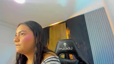 M A R A online show from January 16, 3:02 am