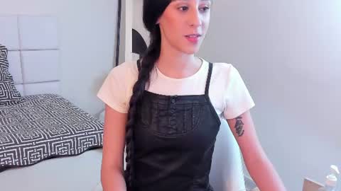   online show from June 12, 2:08 am