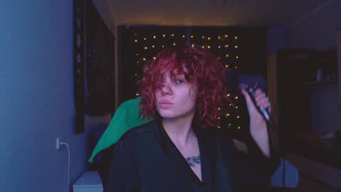 Margaret online show from December 5, 3:39 pm