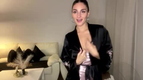 Margot online show from September 26, 8:28 pm