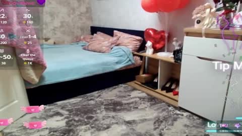 Mari online show from March 3, 4:00 am