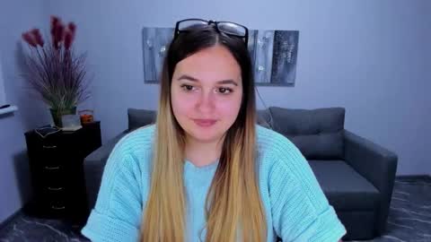 Maria online show from December 1, 7:56 am