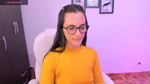 Leidy online show from February 11, 11:44 pm