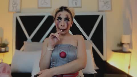 Marian online show from November 1, 2:37 am