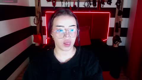 Marian online show from September 11, 3:18 am