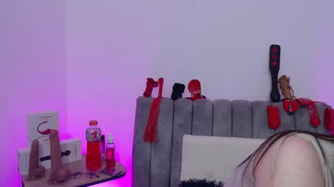 Marian online show from November 24, 3:19 am