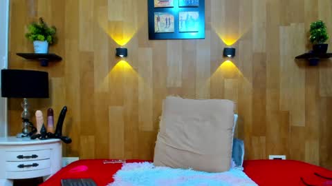 Mariana Angel online show from January 15, 6:51 pm