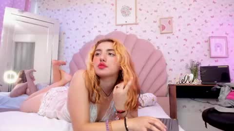mariana_babe_ online show from April 27, 6:38 pm