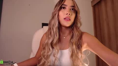 Mariana online show from February 27, 11:48 pm