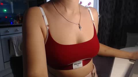 MarianaMur online show from February 18, 10:38 am