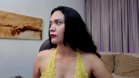 Mariana online show from April 16, 4:02 am