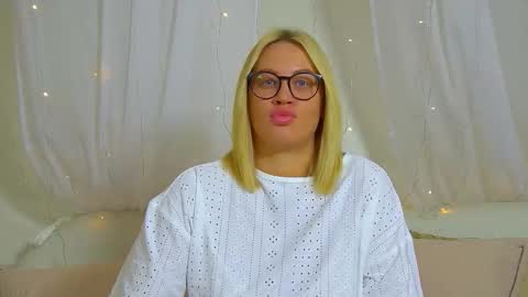 Maria online show from February 28, 6:18 pm