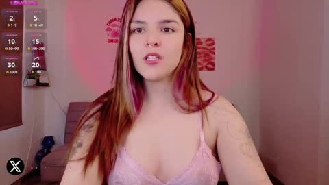 mariangeel_ online show from October 5, 10:04 pm