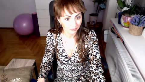 marianika online show from April 1, 6:05 pm