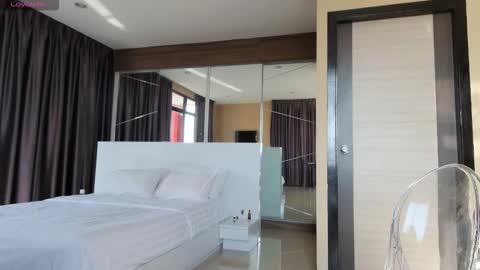 Marie online show from March 10, 2:04 am