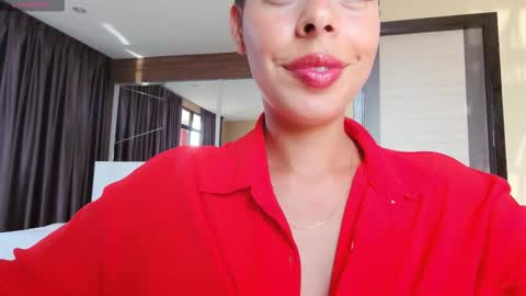 Marie online show from March 16, 2:25 am