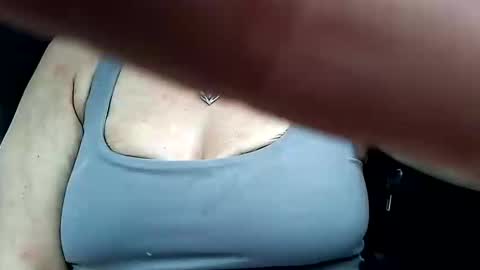 mariecastle517 online show from April 10, 7:31 pm