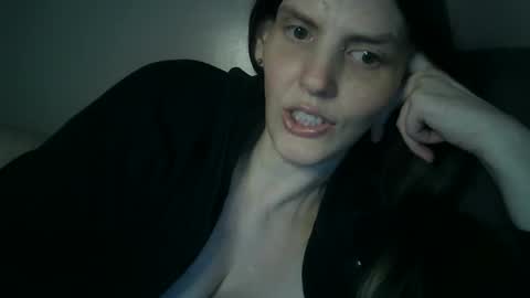 Mariejojo online show from September 15, 6:00 am