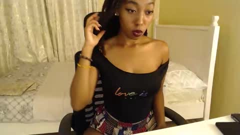 mariejuana online show from November 3, 11:20 pm