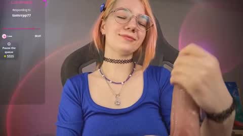 Mariel Gold online show from March 6, 5:24 am