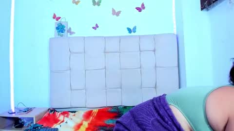 marielahorny303av online show from September 12, 12:34 pm